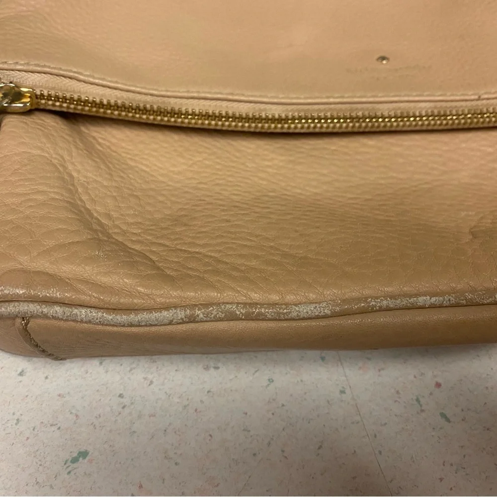 VTG kate spade Light Beige Fold-Over Pebbled Leather Crossbody